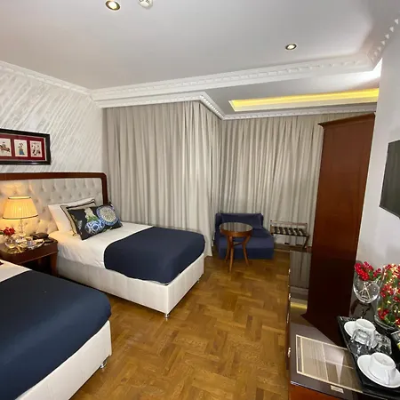 Four Doors Hotel 3*