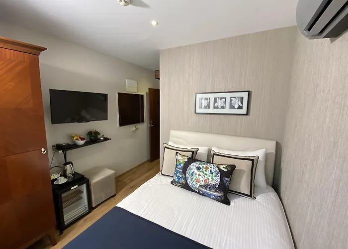 Four Doors 3* Istanbul