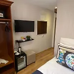 Four Doors 3*