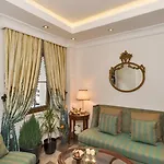 Hotel Four Doors 3*